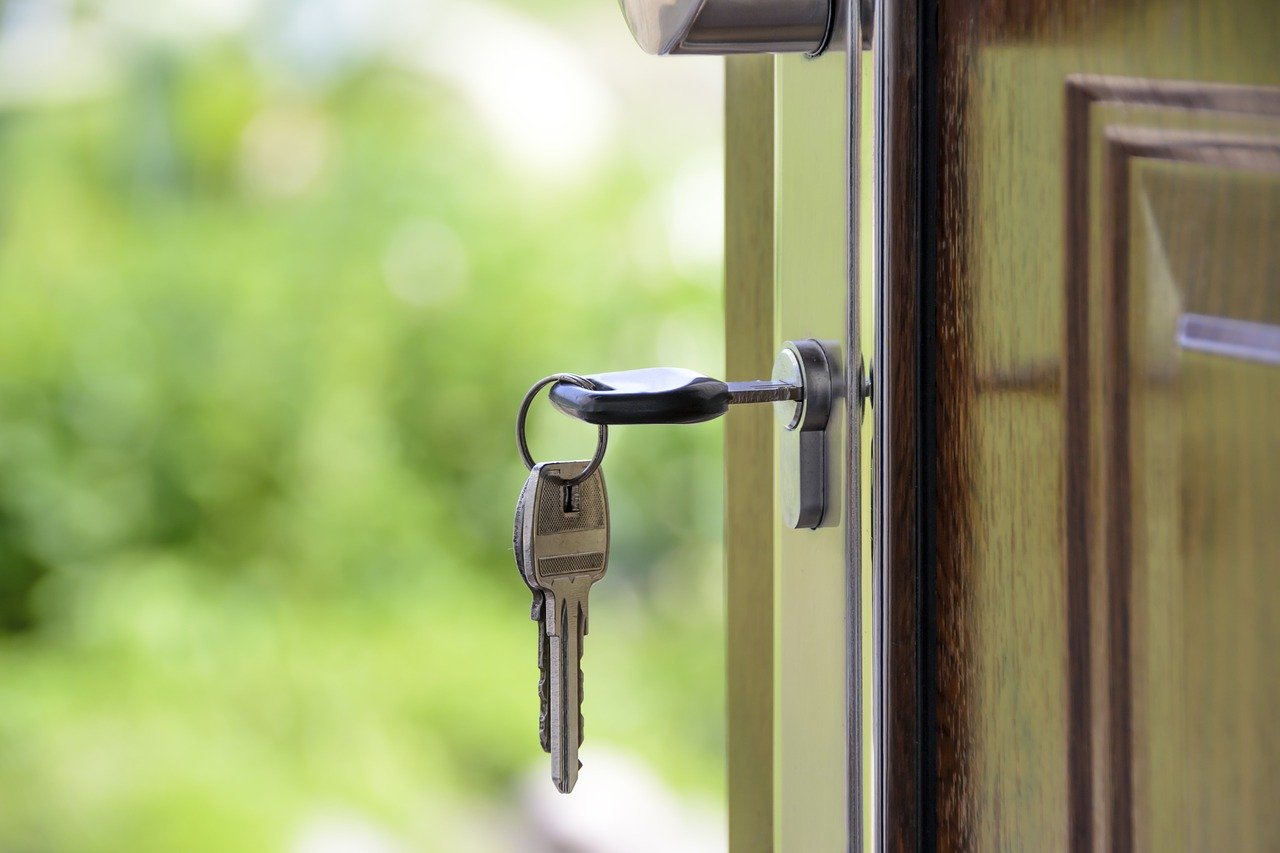 Ключи от 66 новых домов получили семьи Лискинского и Бобровского районов - фото 1