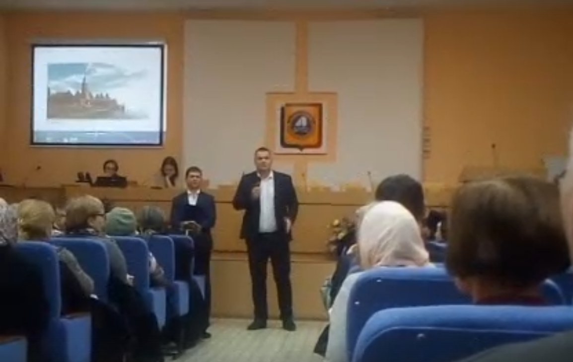 Жители Бора возмущены передачей РПЦ половины Мочального острова