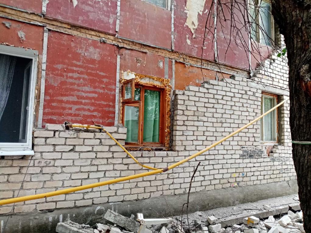В Самаре обрушилась кирпичная кладка на жилом доме по ул. Ново-Вокзальной, 116