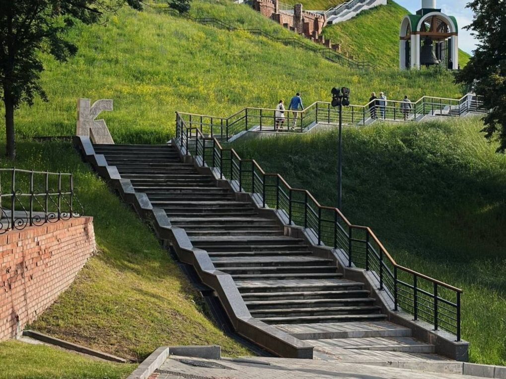 Лестницу у Северной башни открыли после ремонта в Нижегородском кремле  - фото 1